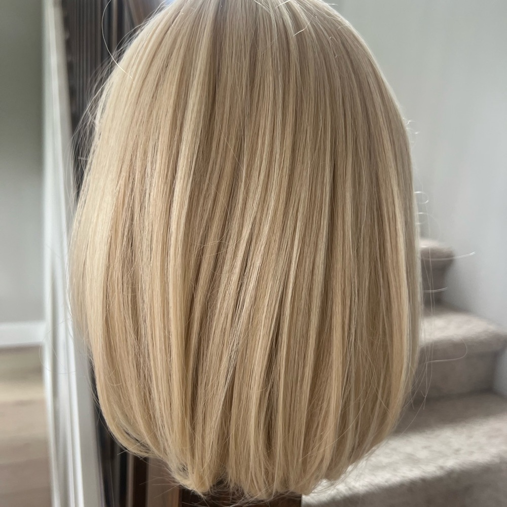 Blonde bob Wig with Bangs - Women Hair natural wig - Picture 3 of 10